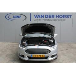 Ford Mondeo Wagon 160pk Titanium. Navi, LED. Zeer nette, lux