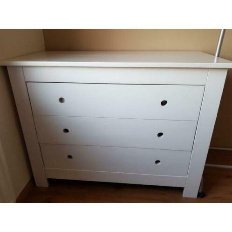 Set: Commode + Kast