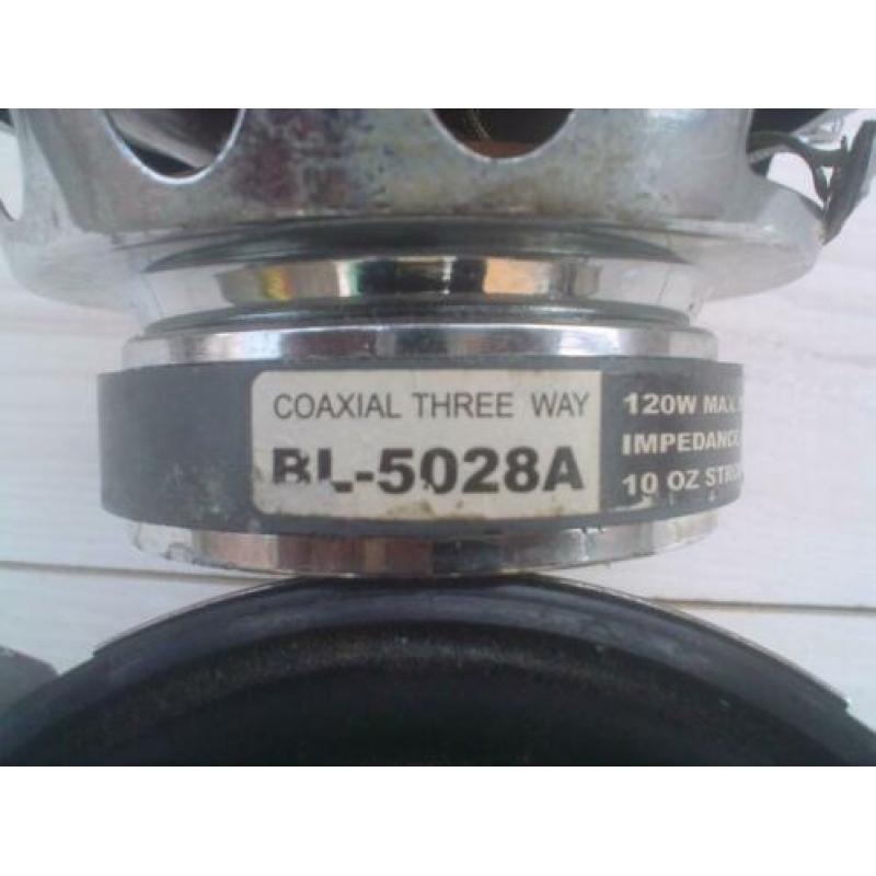 Botsline BL-5028A 120 watt 3 weg speakers