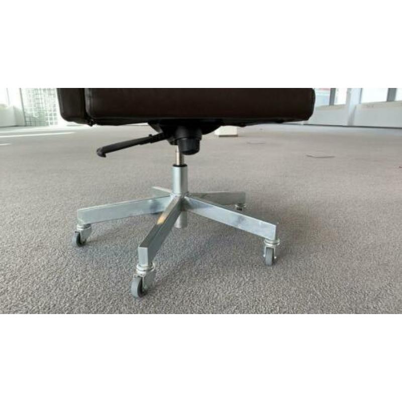AVL Office Chair