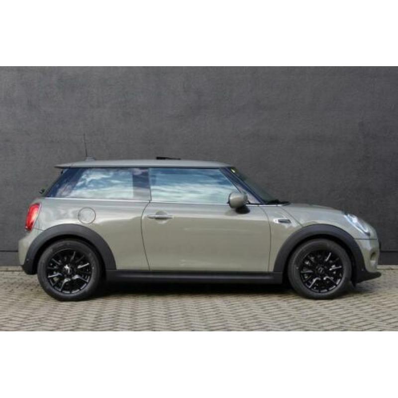 MINI 3-deurs Cooper Chili + Business Plus + Panoramadak