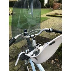 Urban Iki voorzetje met windscherm zgan wit