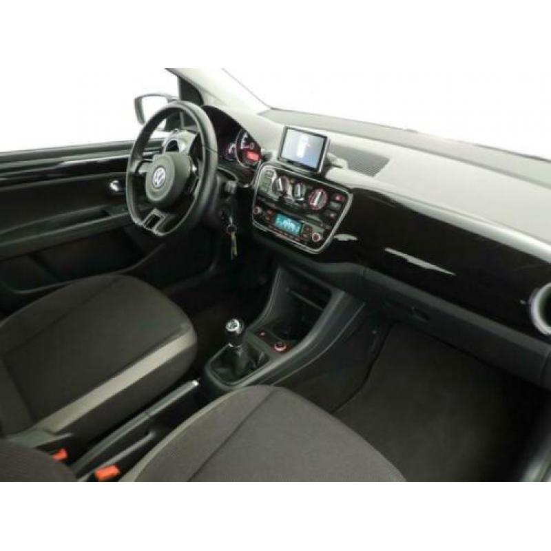 Volkswagen up! 1.0 high up! BlueMotion (navi,airco,cruise)