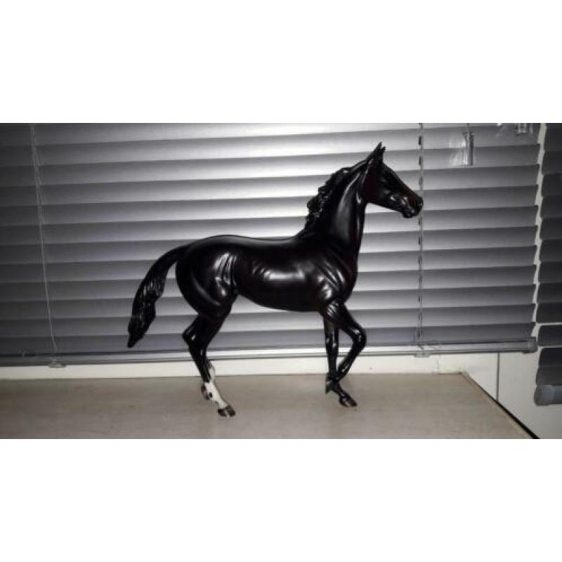 Breyer Zenyatta Model Paard