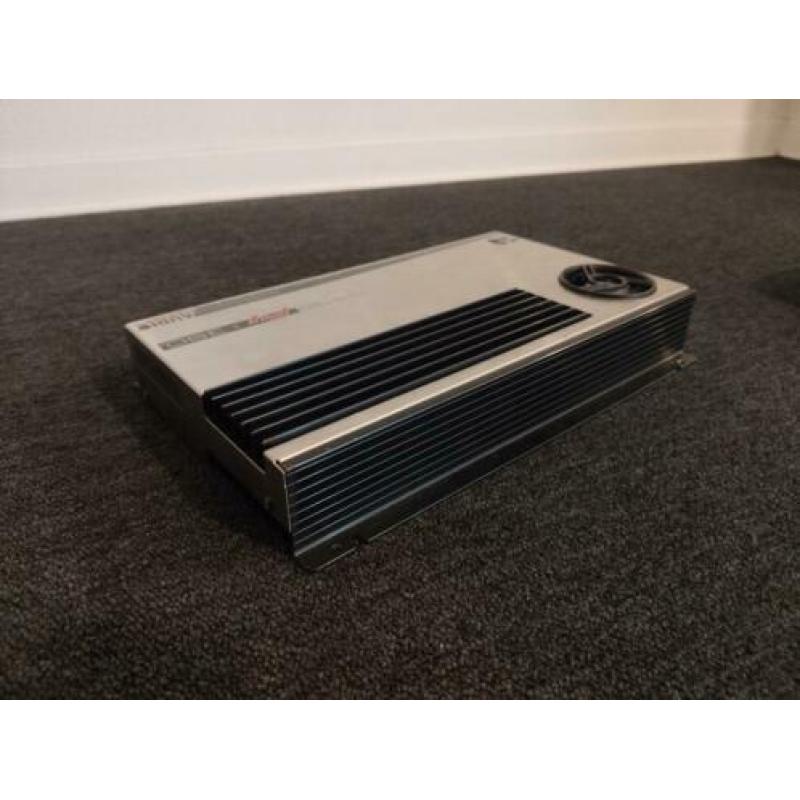 Versterker Audio system twister f4 380