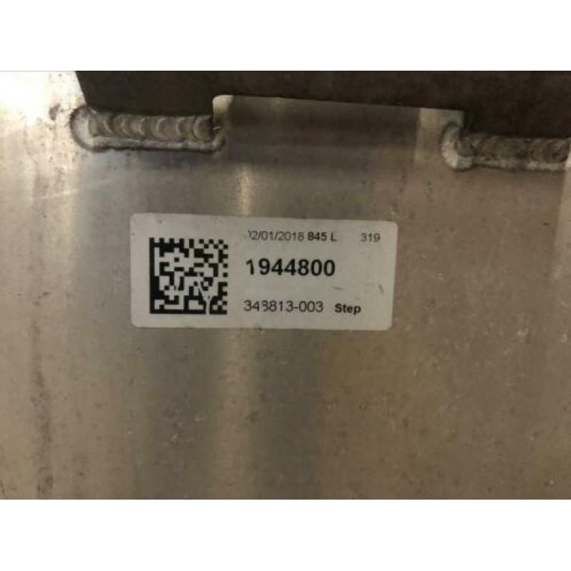 Daf brandstoftank 1944800. 845 liter