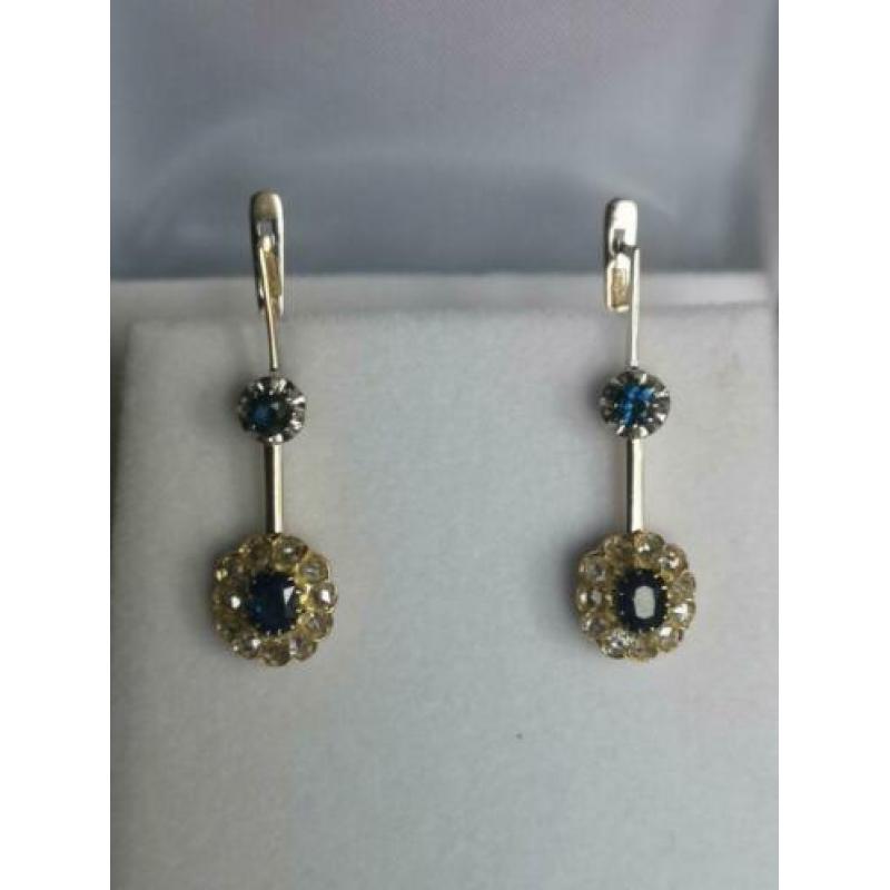 Antieke gouden oorhangers met saffier en diamanten