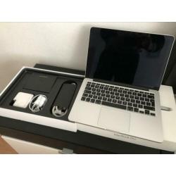 Mac book pro 13 inch