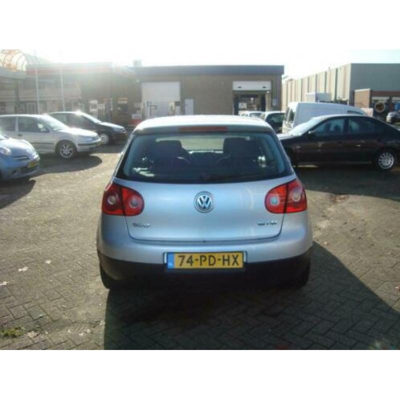 Volkswagen Golf 1.6 FSI Sportline airco