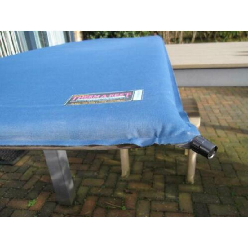 Thermarest Camprest 195 x 62 x 5 cm self inflating z.g.a.n.