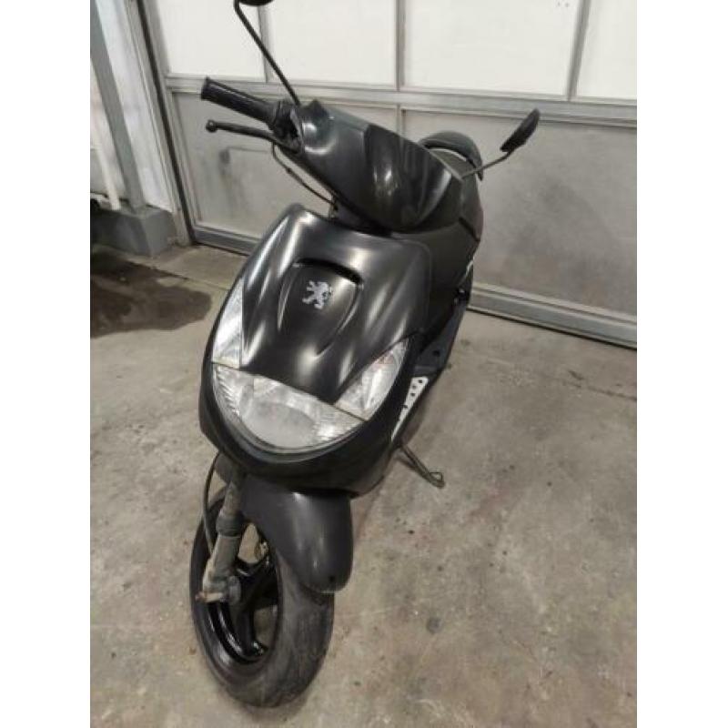 Peugeot vivacity snorscooter