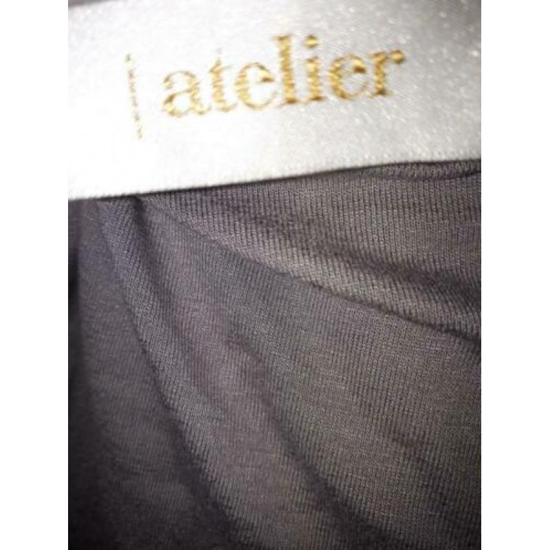 Atelier prachtige shirt maat 50 ZGAN GRIJS