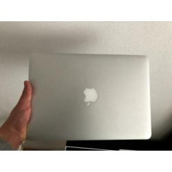 Mac book pro 13 inch