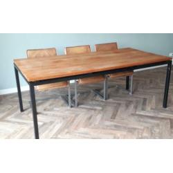 Eettafel Teak