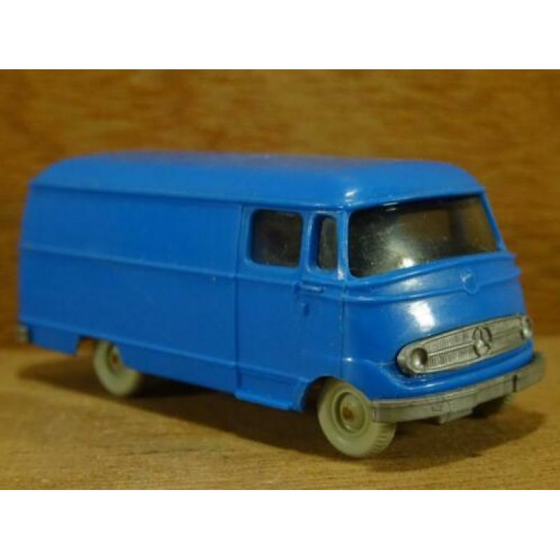 WIKING 1:87, Oude MB L-319 Bestelwagen Blauw, Zie Foto`s