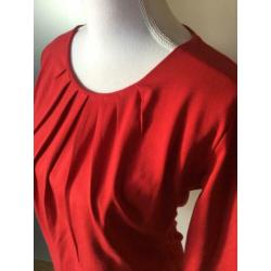 Zgan rood shirt, gekocht bij Stepping out. Is eigen merk.