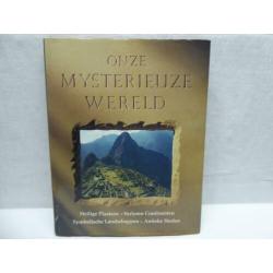 Onze mysterieuze wereld (boek) in zeer nette staat