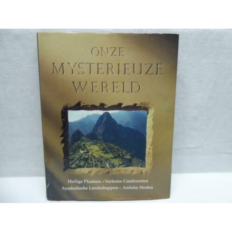 Onze mysterieuze wereld (boek) in zeer nette staat