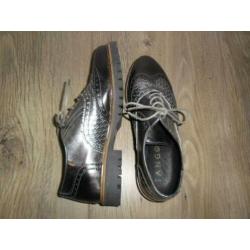Tango Zilverkleurige Veterschoenen Maat 39 (NIEUW)