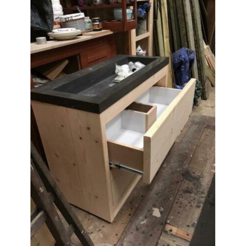 massief houten badkamermeubels, maatwerk