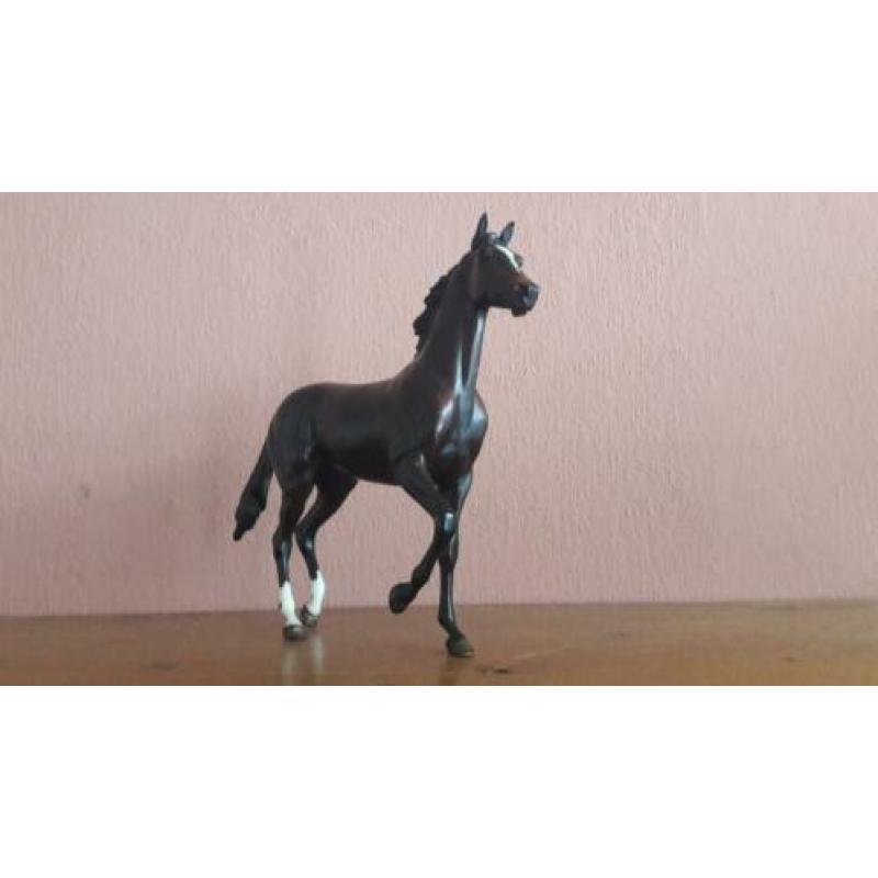 Breyer Zenyatta Model Paard