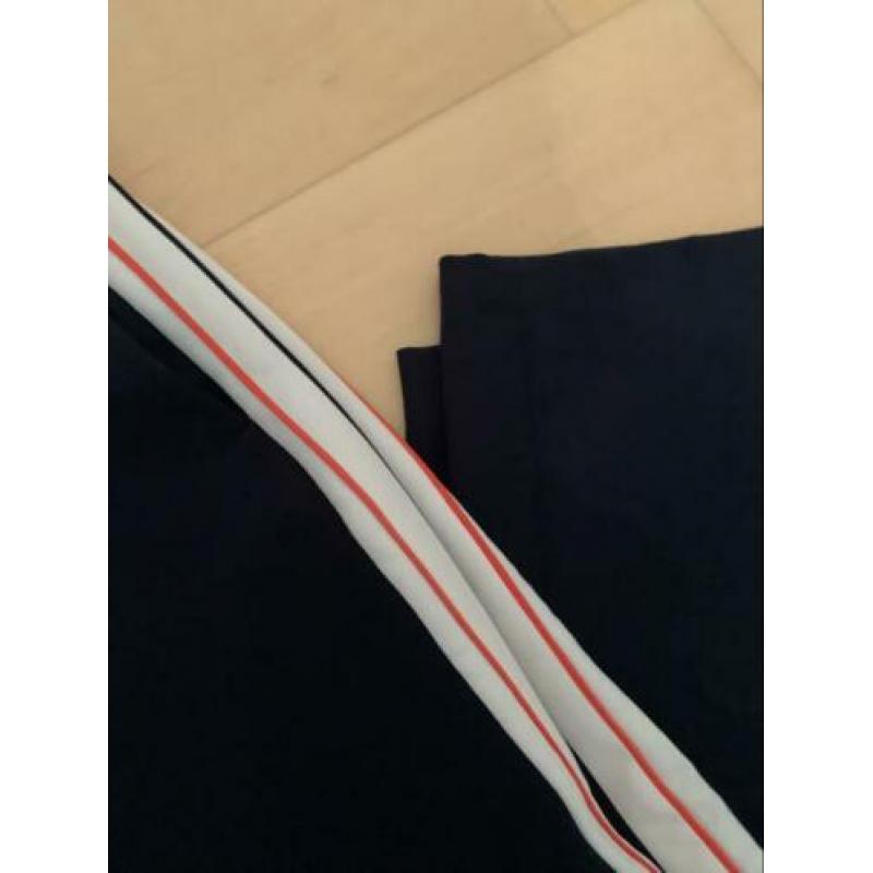 Closed blanch pantalon maat 25(valt ruim)