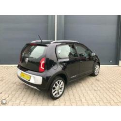 Volkswagen Up! 1.0 cross up! 5 deurs 75PK Cruise/Navi/Airco/