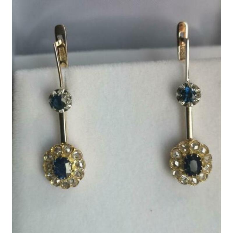 Antieke gouden oorhangers met saffier en diamanten