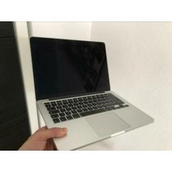 Mac book pro 13 inch