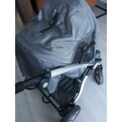 Complete musty trans range kinderwagen