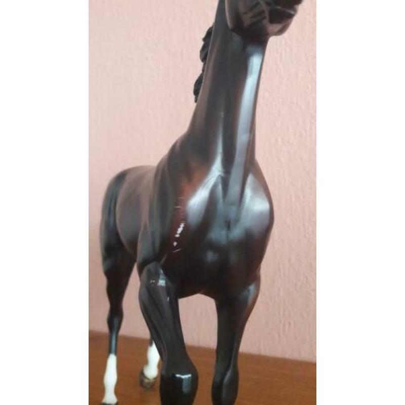 Breyer Zenyatta Model Paard