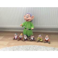 Disney grote dopey en 6 dwergen sneeuwitje