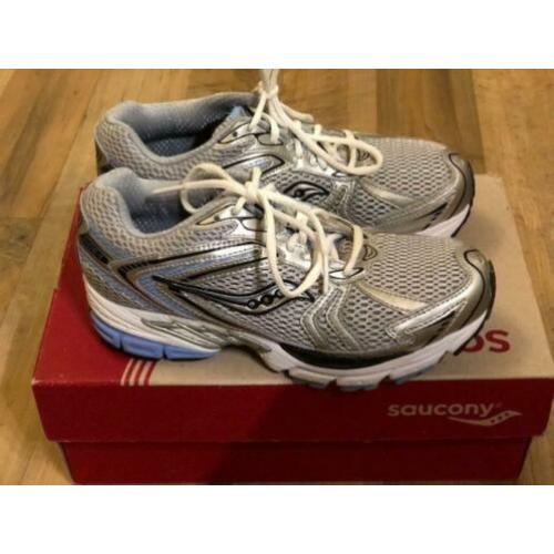 Saucony girls/dames hardloopschoenen maat 35,5.