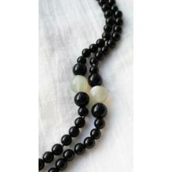 Onyx en maansteen lange ketting & oorbellen, zwart wit