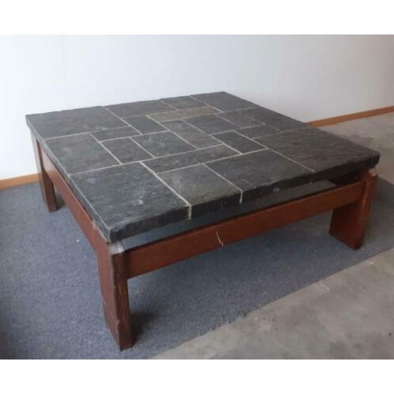 Supergave Vintage natuurstenen Salontafel.