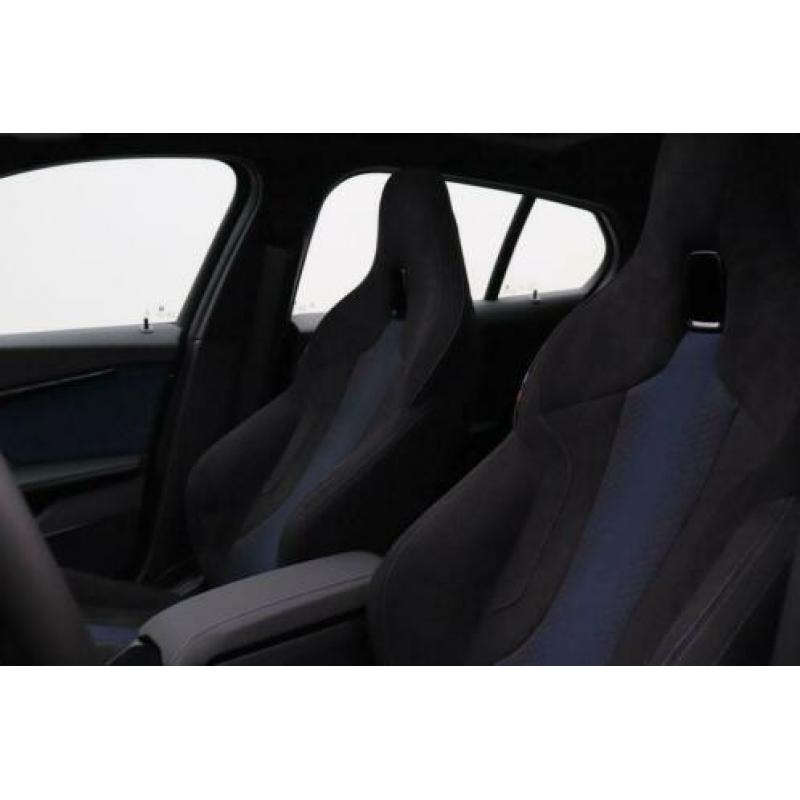 BMW 1 Serie M135i xDrive High Executive | Stuurwielrand verw