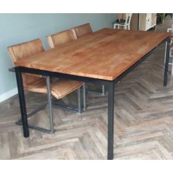 Eettafel Teak