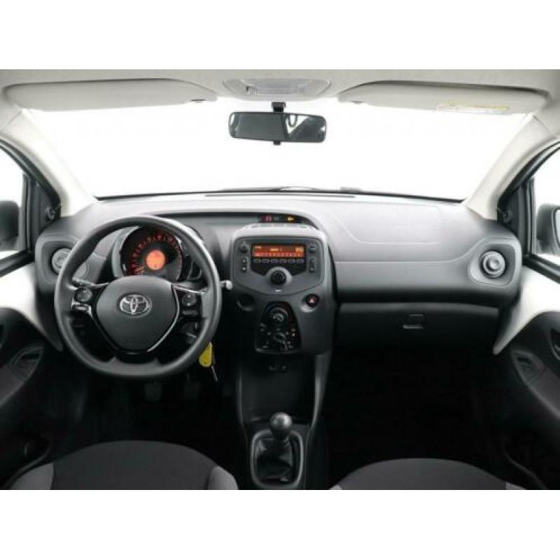 Toyota Aygo 1.0 VVT-i X-Fun 5-drs | Rijklaarprijs inclusief