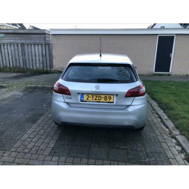 Peugeot 308 1.6E-HDI 88/120 5-D 2014 Grijs