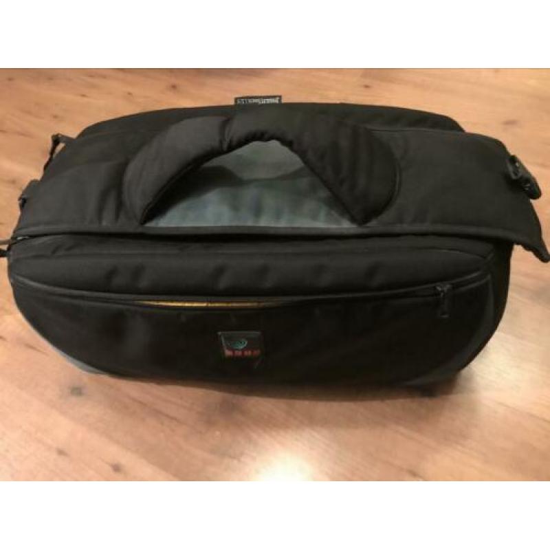 Kata stevige video camera tas