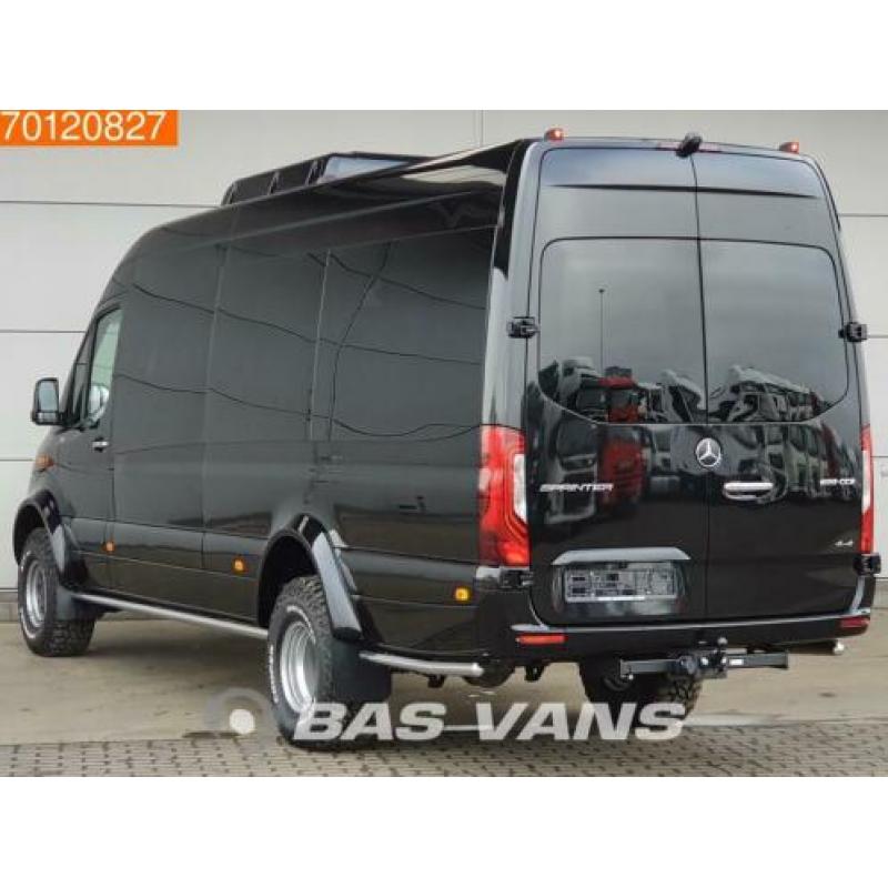 Mercedes Sprinter 519 CDI 3.0 190PK 4x4 VIP Personenbus 21 P