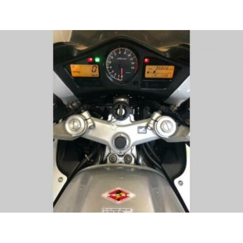 HONDA VFR 800 VTEC ABS (bj 2003)
