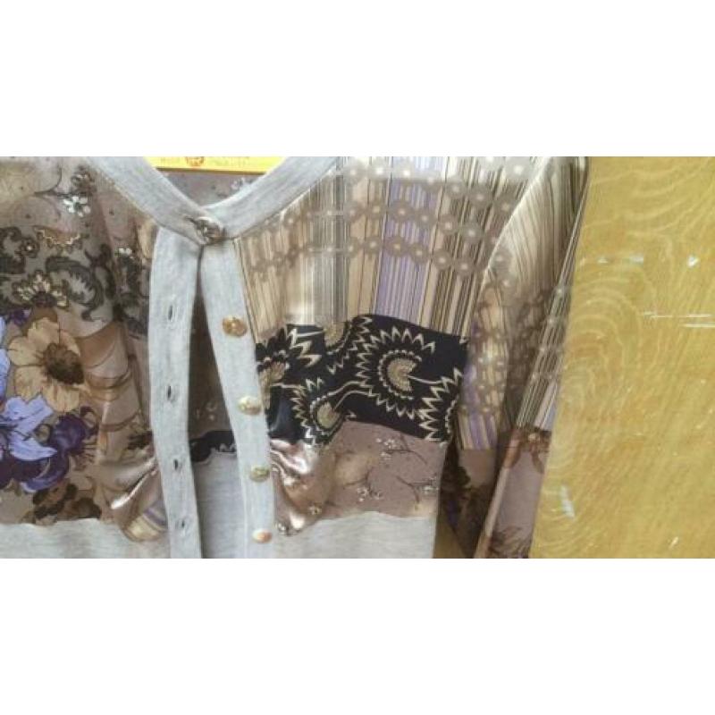 Mali Parmi vest en rok