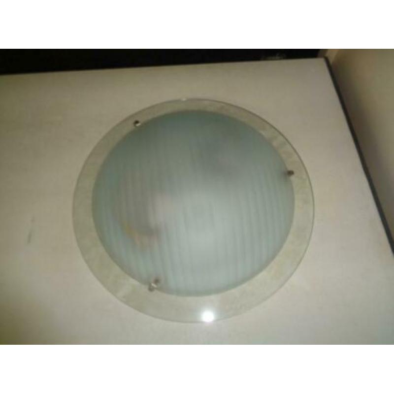 Plafond lamp met glazen rand