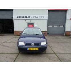 Volkswagen Bora 1.6 Trendline (bj 1999)
