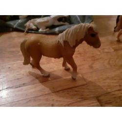 Schleich paarden