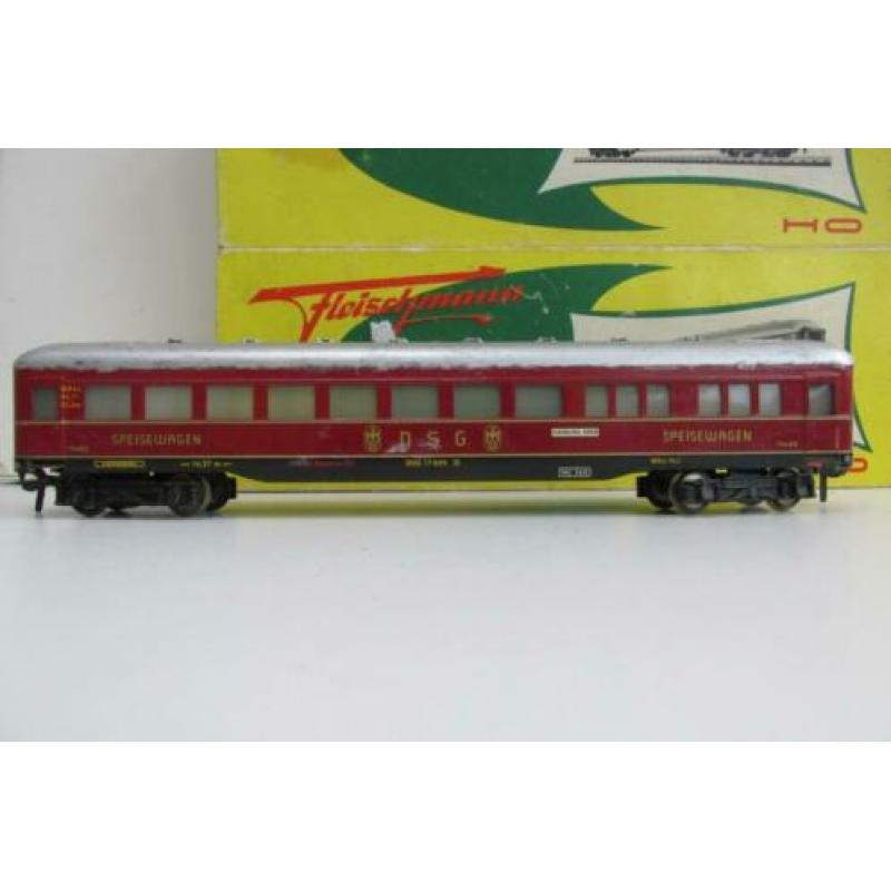 3 x fleischmann wagons uit de jaren 50