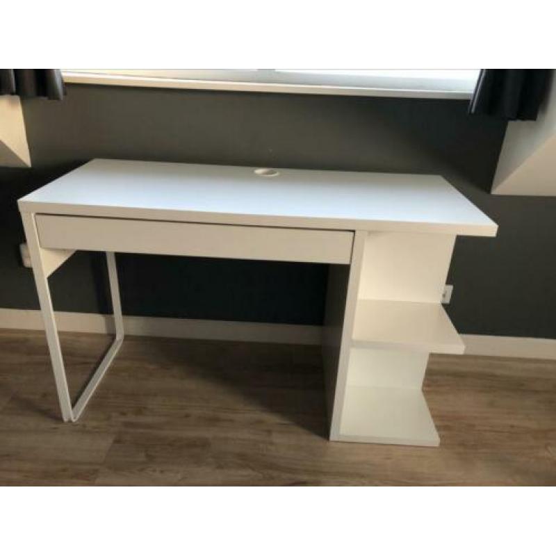 Bureau Micke Ikea weinig gebruikt