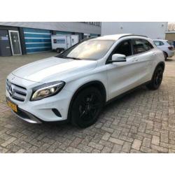 Mercedes-Benz GLA-klasse 180 Prestige Automaat! 32.000 km!