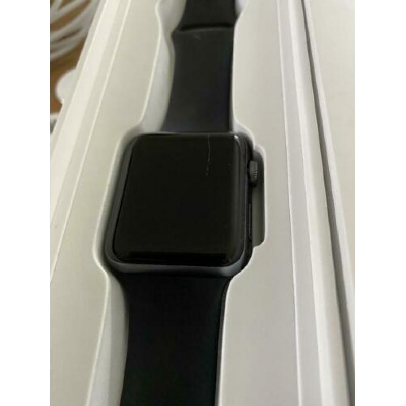 Apple Watch Series 3 (42mm) Licht beschadigd